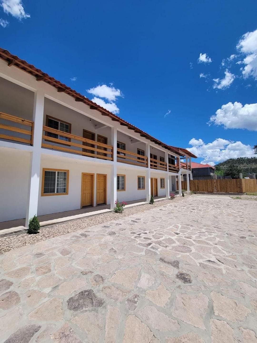 Hotel Meson Del Bosque Creel Exterior foto